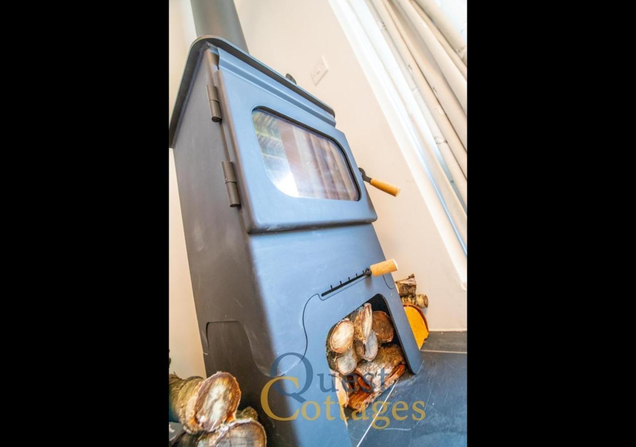 Sandy Retreat House - Sands, East Sussex Holiday home *